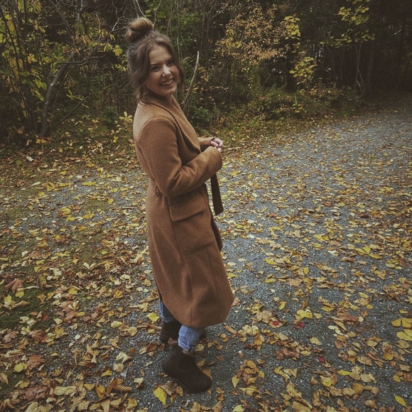 Meet your Posher, Sam - Picture 1 of 1